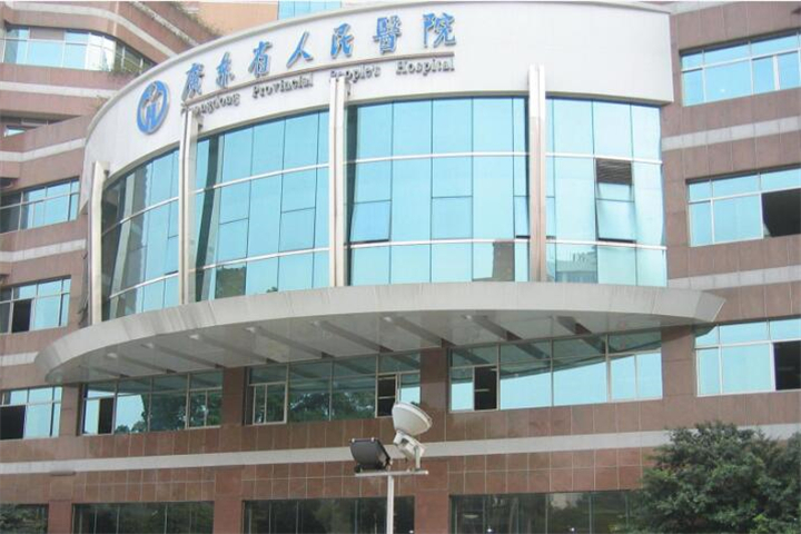 广州双眼皮手术医生排名：技术怎么样？口碑可靠吗？爱