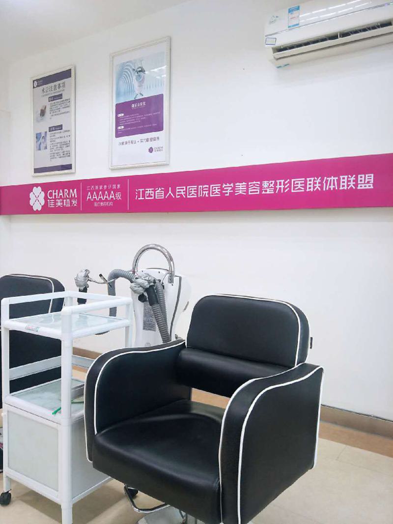 南昌佳美美容医院自体脂肪丰鼻基底哪位医生好？陈烈、