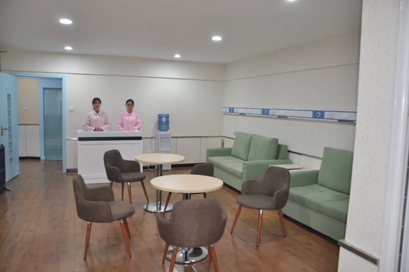 成都军建医院激光美容科哪几位医生技术好？专家门诊排