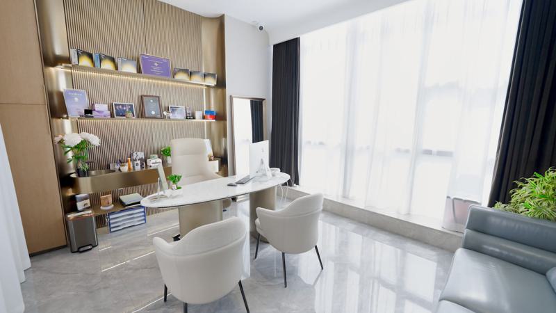 深圳妍熙妍医疗美容价格表全解析_专家团队介绍丨真实