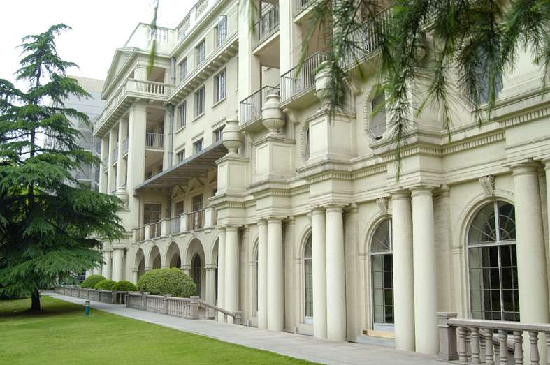 上海复旦大学附属华东医院