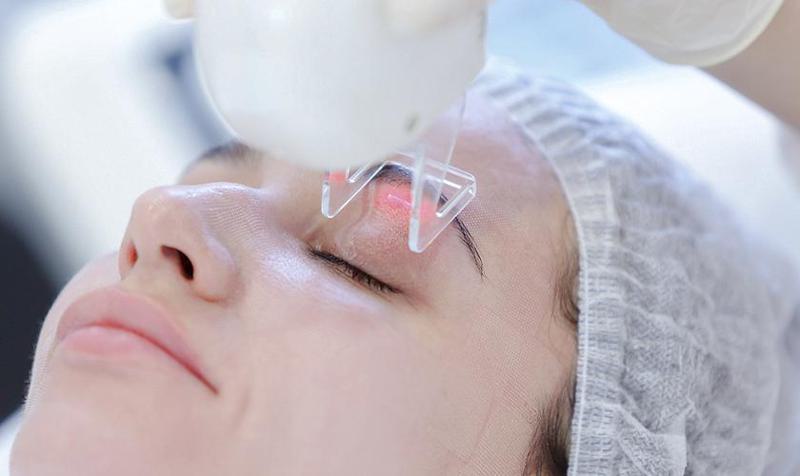 武汉自体脂肪丰卧蚕医院排名前五，专业医生与价格参考