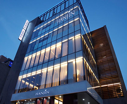 昆明外眼角修复医院哪家好？2025排名及价格全解析