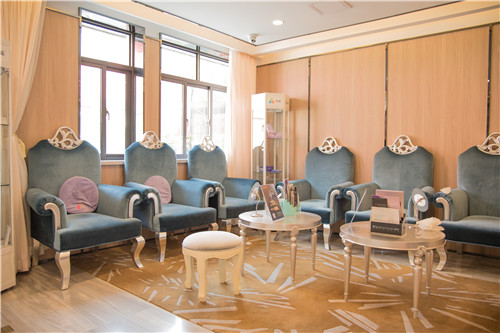 上海美立方医疗美容医院玻尿酸填充泪沟技术优势，专业